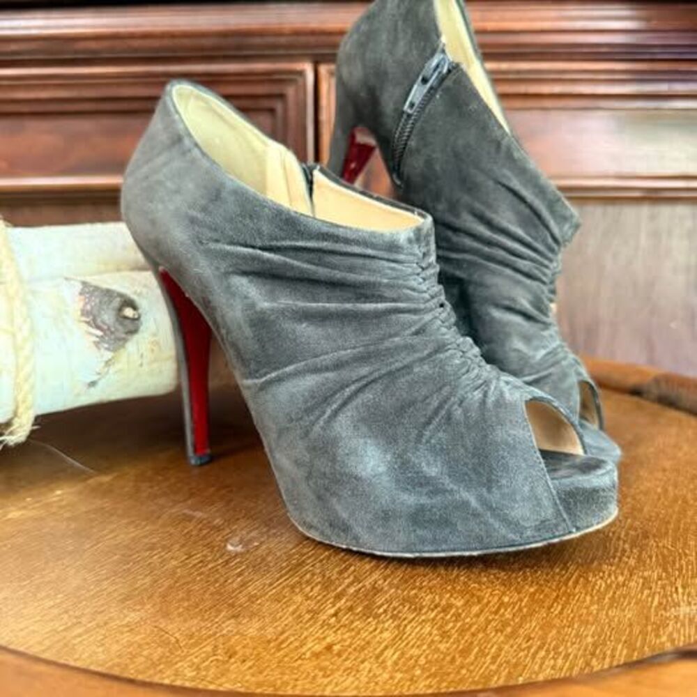Christian Louboutin Suede Tripoli peep-toe booties